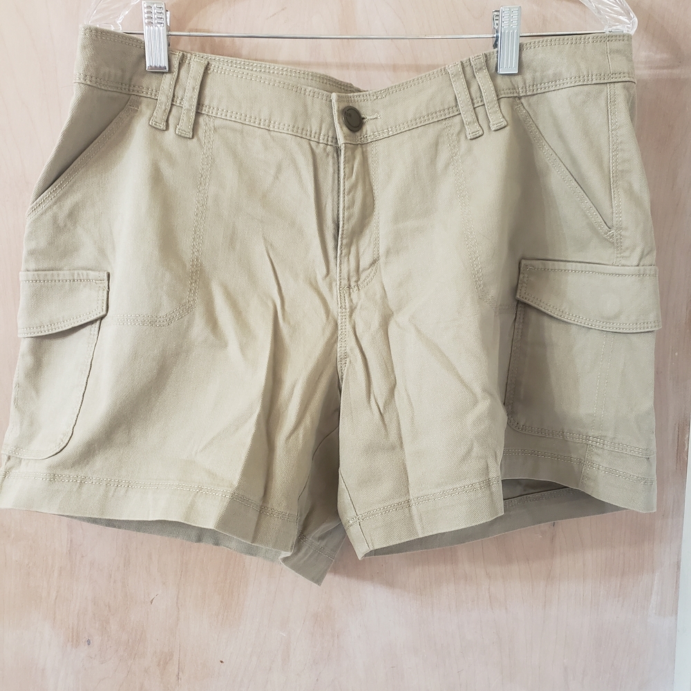 Natural Reflections Women's Tan Cargo Shorts